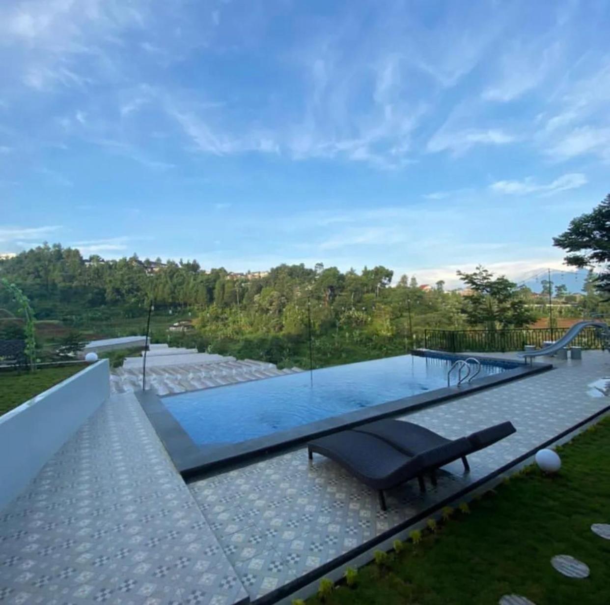 Villa Kuta Puncak Cilama 외부 사진